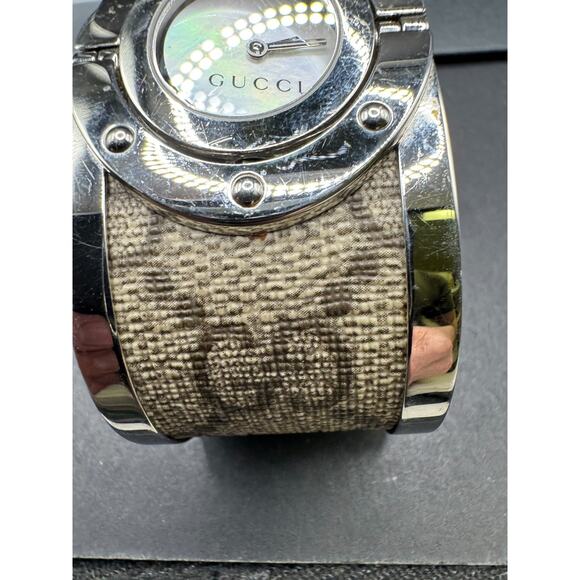 Gucci Wide Twirl Watch Bangle Canvas Steel Logo Swiss Made Mother Of Pearl Dial main image 16